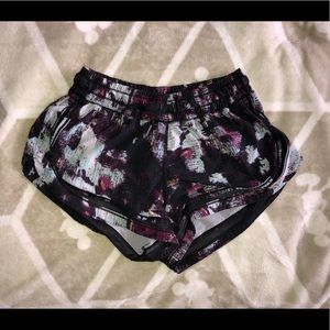 Lululemon Hotty Hot Multicolored Shorts